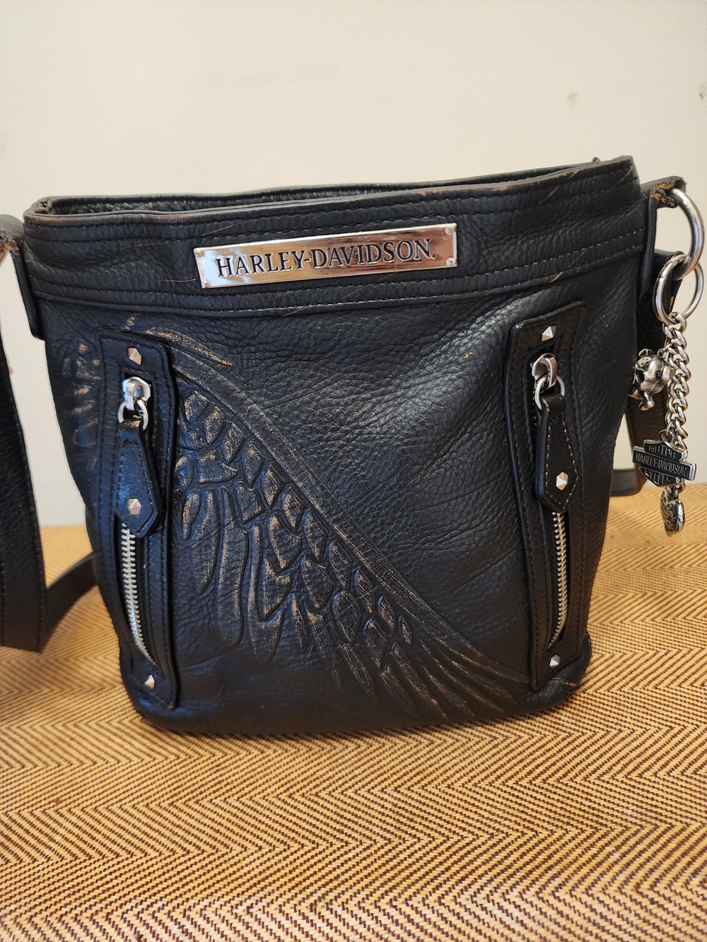Harley-Davidson Black Leather Crossbody Bag